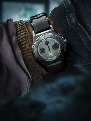 Call of Duty McClane's Watch Accessory from Die Hard Operator Bundle Black Ops Cold War Bundle